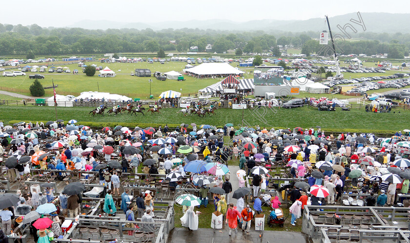 Wigwam-Baby-0002 
 WIGWAM BABY (in 2nd place, Aaron Sinnott) passing the crowd on her way to winning The Margaret Currey Henley Filly & Mare Hurdle
Percy Warner Park, Nashville Tennessee USA, 11 May 2019 - Pic Steven Cargill / Racingfotos.com