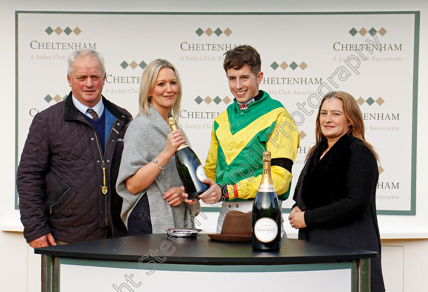 Finian s-Oscar-0009 
 Presentation to Colin Tizzard and Bryan Cooper for The Steel Plate And Sections Novices Chase won by FINIAN'S OSCAR Cheltenham 17 Nov 2017 - Pic Steven Cargill / Racingfotos.com