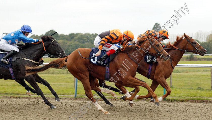 Sophosc-0006 
 SOPHOSC (right, Charles Bishop) beats ITIZZIT (nearside) in The Witheford Equine Barrier Trials At Lingfield Park Nursery
Lingfield 4 Oct 2018 - Pic Steven Cargill / Racingfotos.com