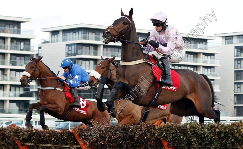 Global-Citizen-0001 
 GLOBAL CITIZEN (David Bass) wins The Ladbrokes Intermediate Handicap Hurdle
Newbury 1 Dec 2018 - Pic Steven Cargill / Racingfotos.com