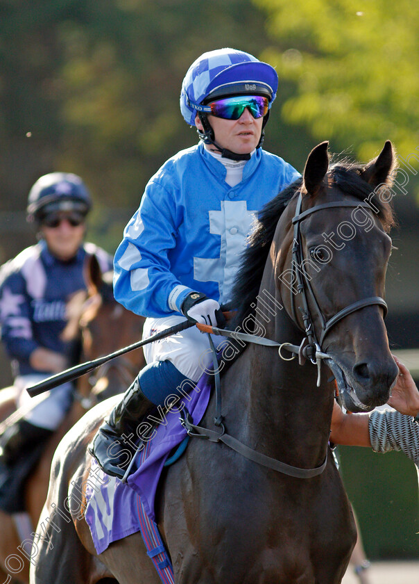 Due-Dilly-0001 
 DUE DILLY (Sam Hitchcott)
Kempton 4 Aug 2021 - Pic Steven Cargill / Racingfotos.com