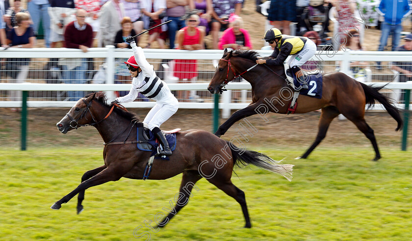 Letmestopyouthere-0005 
 LETMESTOPYOUTHERE (Sara Del Fabbro) wins The Silk Series Lady Riders Handicap
Yarmouth 18 Jul 2018 - Pic Steven Cargill / Racingfotos.com