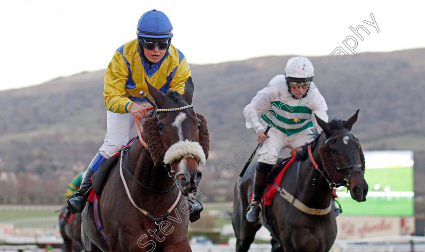 Kansas-City-Chief-0003 
 KANSAS CITY CHIEF (Victoria Malzard) wins The Citipost Handicap Hurdle
Cheltenham 10 Dec 2021 - Pic Steven Cargill / Racingfotos.com