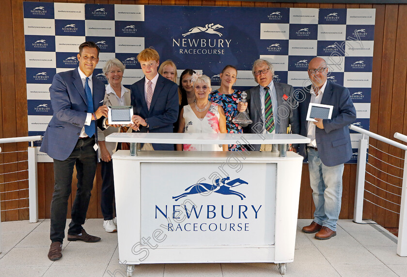 Cinnodin-0018 
 Presentation for The Bob Barker Memorial Handicap
Newbury 27 Jul 2023 - Pic Steven Cargill / Racingfotos.com