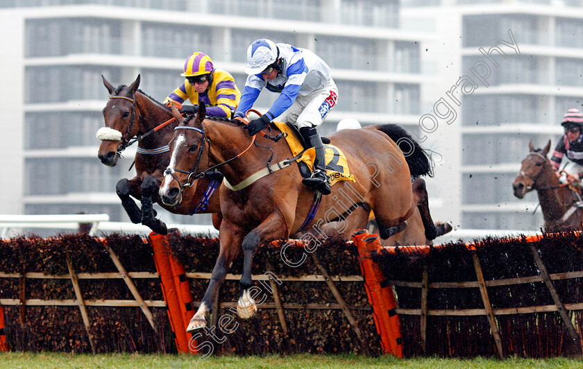 Barters-Hill-0001 
 BARTERS HILL (Daryl Jacob) Newbury 10 Feb 2018 - Pic Steven Cargill / Racingfotos.com