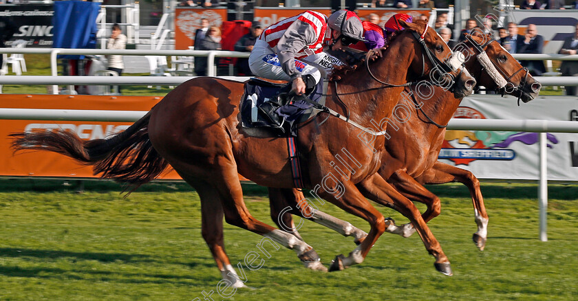 Somewhere-Secret-0003 
 SOMEWHERE SECRET (right, Phil Dennis) beats SUWAAN (nearside) in The 1stsecuritysolutions.co.uk Handicap Doncaster 13 Sep 2017 - Pic Steven Cargill / Racingfotos.com