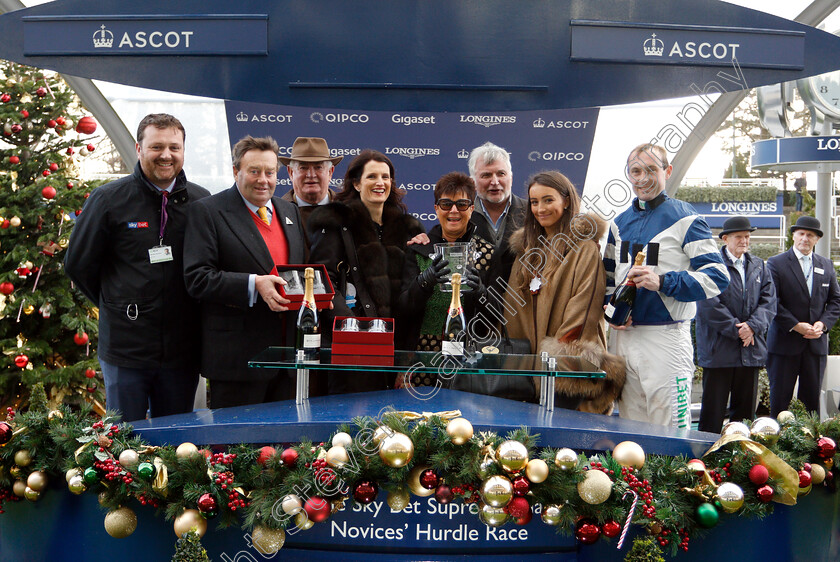 Angels-Breath-0009 
 Presentation to Dail Walters, Nicky Henderson and Nico De Boinville for The Sky Bet Supreme Trial Novices Hurdle won by ANGELS BREATH
Ascot 21 Dec 2018 - Pic Steven Cargill / Racingfotos.com