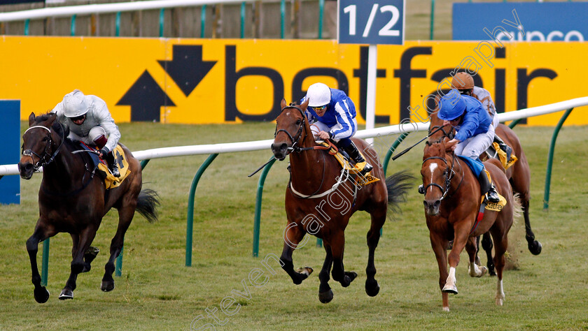 Zabeel-Champion-0001 
 ZABEEL CHAMPION (centre, Ben Curtis) beats GLOBAL STORM (right) and GRAND BAZAAR (left) in The Back And Lay On Betfair Exchange Handicap
Newmarket 2 May 2021 - Pic Steven Cargill / Racingfotos.com