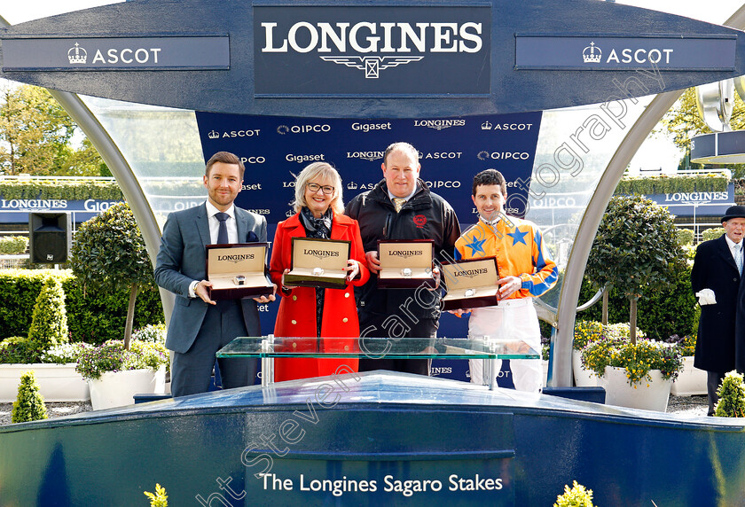 Torcedor-0016 
 Presentation to Mrs Ellis and Colm O'Donoghue for The Longines Sagaro Stakes won by TORCEDOR Ascot 2 May 2018 - Pic Steven Cargill / Racingfotos.com