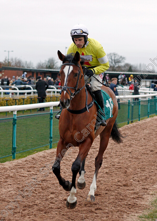 Blue-Bubbles 
 BLUE BUBBLES (Harry Skelton)
Warwick 9 Dec 2021 - Pic Steven Cargill / Racingfotos.com