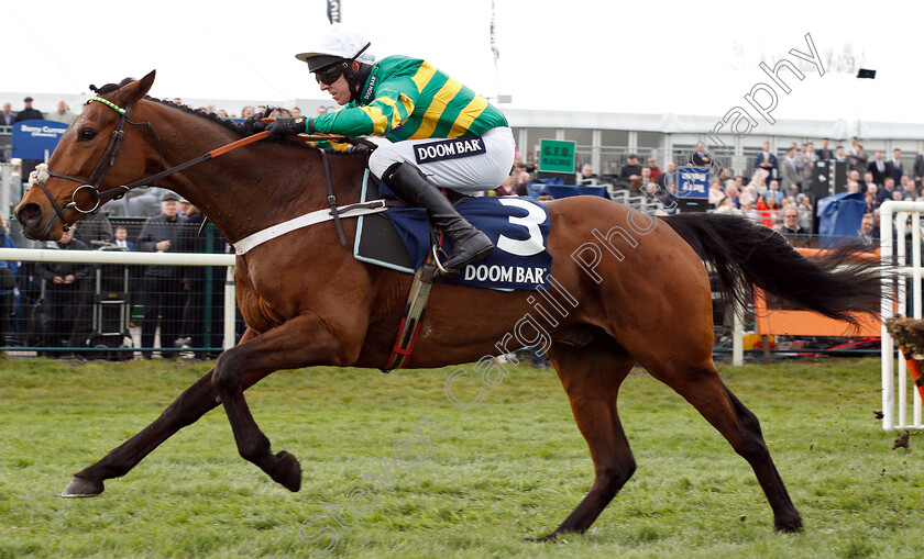 Champ-0002 
 CHAMP (Mark Walsh) wins The Doom Bar Sefton Novices Hurdle
Aintree 5 Apr 2019 - Pic Steven Cargill / Racingfotos.com