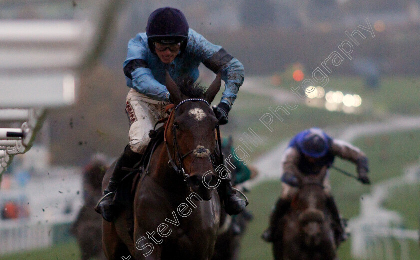 Posh-Trish-0003 
 POSH TRISH (Harry Cobden) wins The Experience The Theatre At The Festival Mares Standard Open National Hunt Flat Race Cheltenham 18 Nov 2017 - Pic Steven Cargill / Racingfotos.com