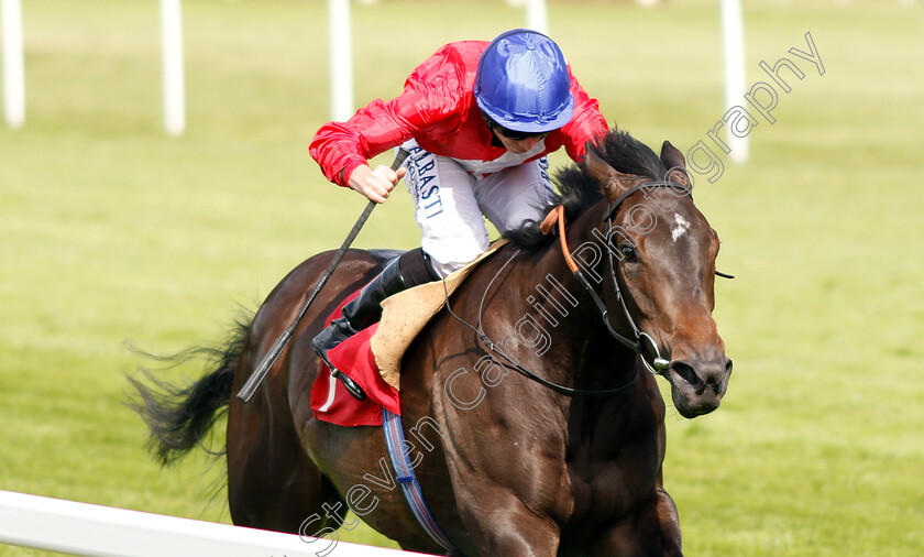 Preening-0004 
 PREENING (Ryan Moore) wins The 188bet Casino British Stallions EBF Fillies Handicap
Sandown 15 Jun 2018 - Pic Steven Cargill / Racingfotos.com