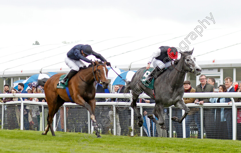 Thoughts-Of-June-0004 
 THOUGHTS OF JUNE (Ryan Moore) beats ABOVE THE CURVE (left) in The Weatherbys Bloodstock Pro Cheshire Oaks
Chester 4 May 2022 - Pic Steven Cargill / Racingfotos.com