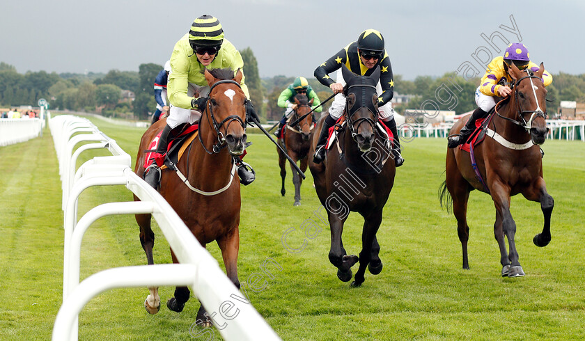 Compton-Mill-0003 
 COMPTON MILL (left, Serena Brotherton) beats PACTOLUS (centre) and BIOTIC (right) in The Slug And Lettuce 2-4-1 Cocktails Amateur Riders Handicap
Sandown 9 Aug 2018 - Pic Steven Cargill / Racingfotos.com