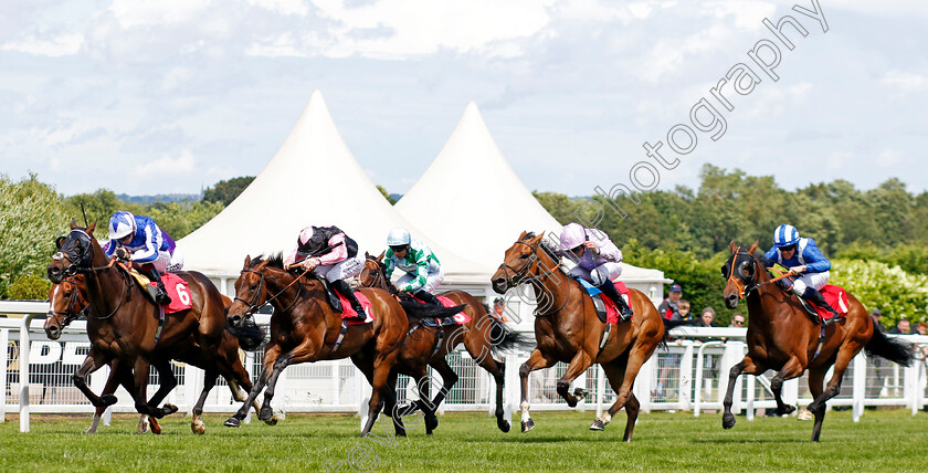 Prince-Eric-0004 
 PRINCE ERIC (2nd right, William Buick) beats BREAK THE BANK (left) and MR MONACO (2nd left) in The Download The Betmgm App Handicap 
Sandown 15 Jun 2024 - Pic Steven Cargill / Racingfotos.com