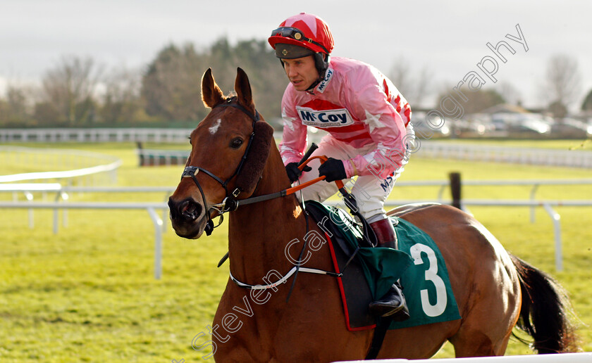 Knockgraffon-0001 
 KNOCKGRAFFON (Richard Johnson) Cheltenham 16 Dec 2017 - Pic Steven Cargill / Racingfotos.com