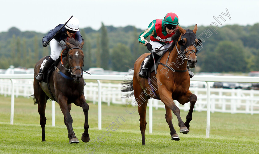 Dell -Arca-0001 
 DELL' ARCA (Siobhan Doolan) beats WITH PLEASURE (left) in The Sportsguide Handicap
Newbury 18 Aug 2018 - Pic Steven Cargill / Racingfotos.com