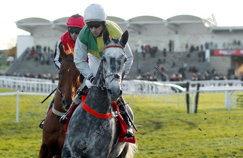 Cloudy-Dream-0001 
 CLOUDY DREAM (Brian Hughes) Cheltenham 19 Nov 2017 - Pic Steven Cargill