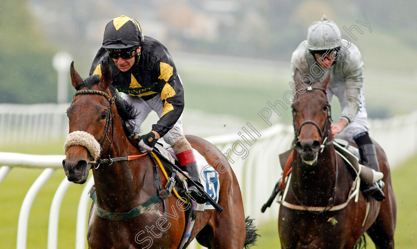 Rayna s-World-0006 
 RAYNA'S WORLD (Jimmy Quinn) wins The Toteexacta Handicap Leicester 28 Apr 2018 - Pic Steven Cargill / Racingfotos.com