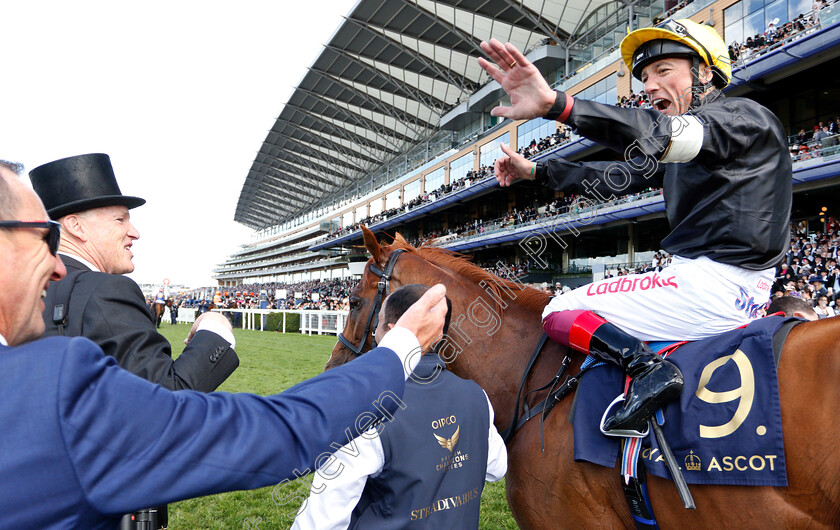 Stradivarius-0015 
 STRADIVARIUS (Frankie Dettori) after The Gold Cup
Royal Ascot 21 Jun 2018 - Pic Steven Cargill / Racingfotos.com