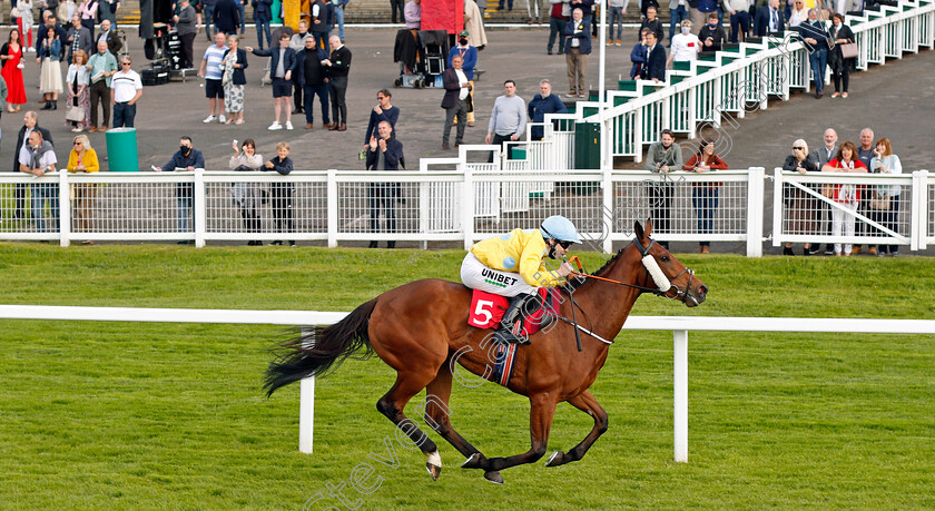 Lismore-0006 
 LISMORE (Jamie Spencer) wins The Coral Henry II Stakes
Sandown 27 May 2021 - Pic Steven Cargill / Racingfotos.com