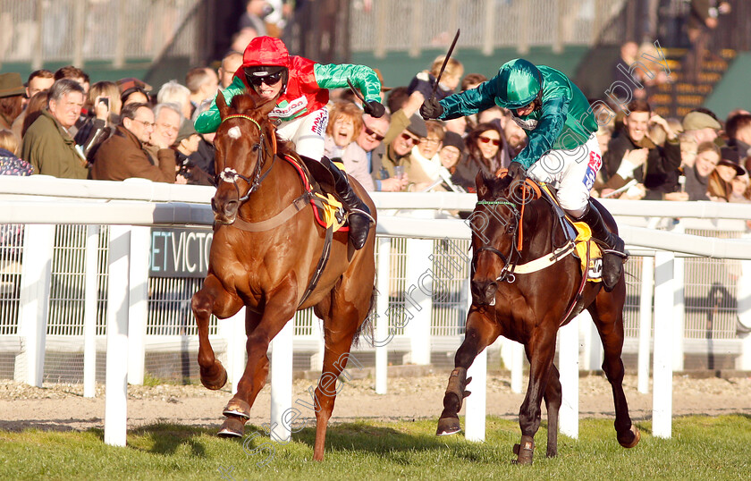 Quel-Destin-0002 
 QUEL DESTIN (left, Harry Cobden) beats CRACKER FACTORY (right) in The JCB Triumph Trial Juvenile Hurdle
Cheltenham 17 Nov 2018 - Pic Steven Cargill / Racingfotos.com