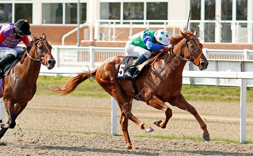 Decisive-Edge-0005 
 DECISIVE EDGE (William Buick) wins The tote Placepot Your First Bet EBF Novice Stakes
Chelmsford 20 Sep 2020 - Pic Steven Cargill / Racingfotos.com