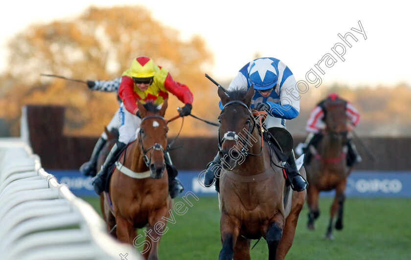 Boothill-0003 
 BOOTHILL (Jonathan Burke) wins The Jim Barry Wines Hurst Park Handicap Chase
Ascot 25 Nov 2023 - Pic Steven Cargill / Racingfotos.com