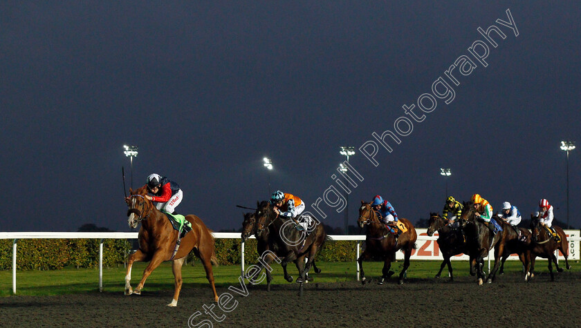 Cainhoe-Star-0002 
 CAINHOE STAR (Luke Morris) wins The 32Red.com Handicap Kempton 11 Oct 2017 - Pic Steven Cargill / Racingfotos.com