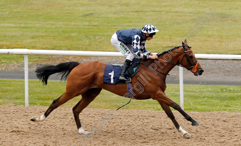 Hydroplane-0005 
 HYDROPLANE (Luke Morris) wins The Sky Sports Racing On Virgin 535 Handicap
Wolverhampton 17 Jul 2019 - Pic Steven Cargill / Racingfotos.com