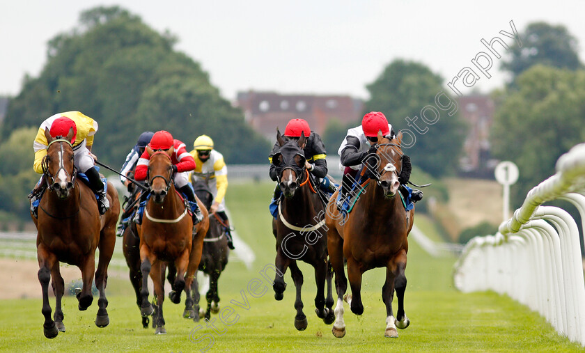 Merry-Secret-0002 
 MERRY SECRET (right, Oisin Murphy) beats MCGIVERN (left) in The Leicester Racecourse Ideal Civil Ceremony Venue Selling Stakes
Leicester 15 Jul 2021 - Pic Steven Cargill / Racingfotos.com