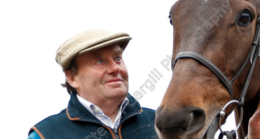 Buveur-D Air-0006 
 BUVEUR D'AIR with Nicky Henderson
Lambourn 18 Feb 2019 - Pic Steven Cargill / Racingfotos.com