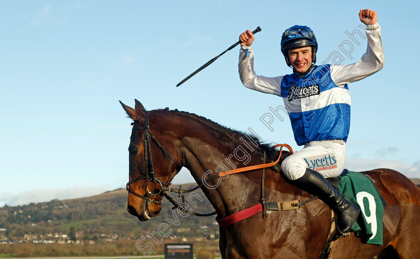 Gemirande-0003 
 GEMIRANDE (Charlie Deutsch) wins The Nyetimber December Gold Cup
Cheltenham 14 Dec 2024 - Pic Steven Cargill / Racingfotos.com