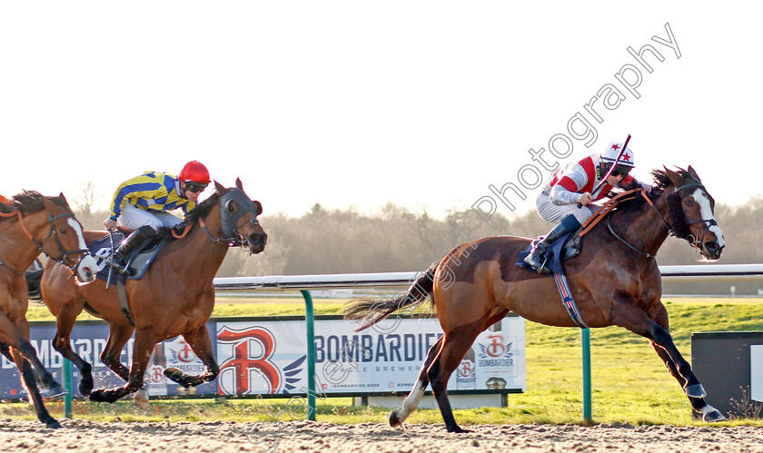 The-Lacemaker-0001 
 THE LACEMAKER (Darragh Keenan) wins The Betyourway At Betway Handicap
Lingfield 9 Dec 2019 - Pic Steven Cargill / Racingfotos.com