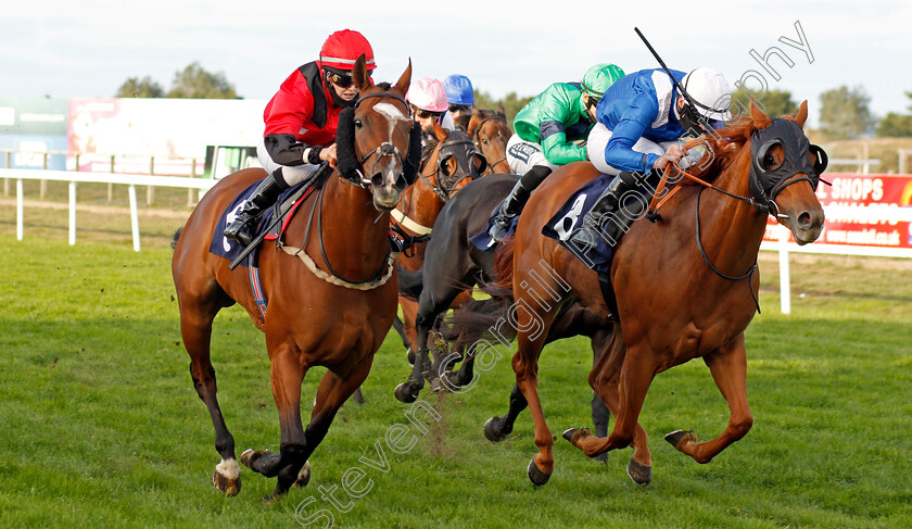 Wild-Flower-0005 
 WILD FLOWER (left, Molly Presland) beats SWELL SONG (right) in The Final Furlong Podcast Handicap
Yarmouth 17 Sep 2020 - Pic Steven Cargill / Racingfotos.com