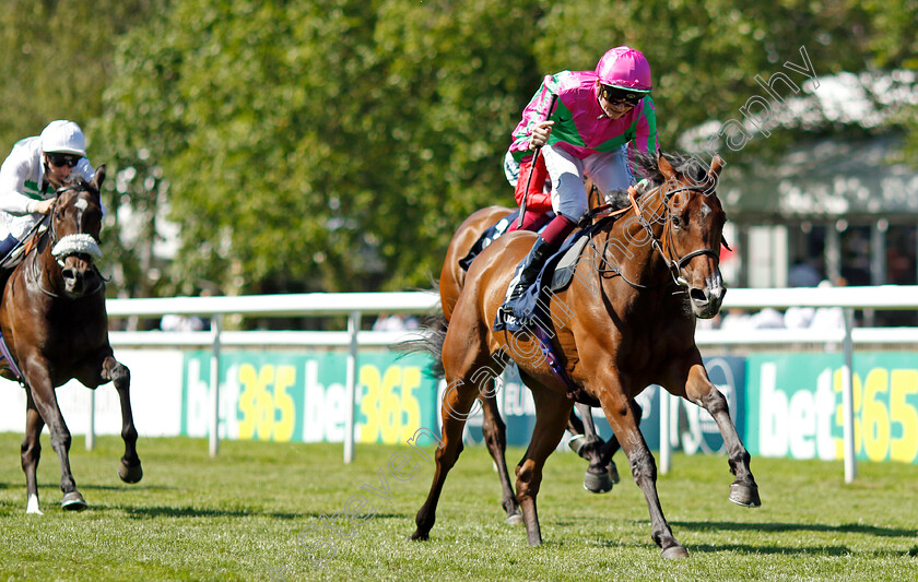 Prosperous-Voyage-0007 
 PROSPEROUS VOYAGE (Rob Hornby) wins The Tattersalls Falmouth Stakes
Newmarket 8 Jul 2022 - Pic Steven Cargill / Racingfotos.com