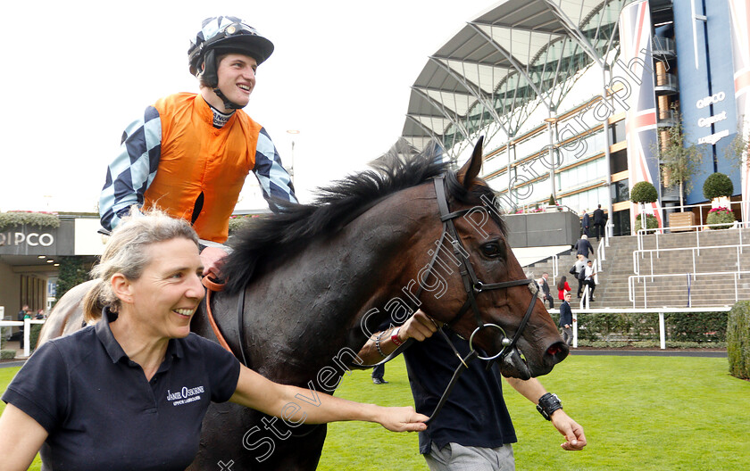 Cliffs-Of-Capri-0007 
 CLIFFS OF CAPRI (Alex Ferguson) after The Amateur Jockeys Association Handicap
Ascot 5 Oct 2018 - Pic Steven Cargill / Racingfotos.com