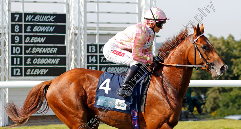 Huscal-0001 
 HUSCAL (Hollie Doyle)
Goodwood 30 Jul 2024 - Pic Steven Cargill / Racingfotos.com