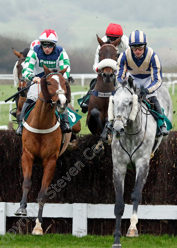 King-Turgeon-0005 
 KING TURGEON (right, Jack Tudor) beats OUR POWER (left) and CHIANTI CLASSICO (centre) in The Sonic The Hedgehog 3 Coming Soon Handicap Chase
Cheltenham 13 Dec 2024 - Pic Steven Cargill / Racingfotos.com