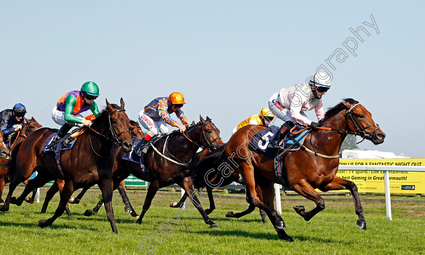 Minsky-0002 
 MINSKY (Hollie Doyle) wins The British Stallion Studs EBF Novice Stakes
Yarmouth 15 Sep 2020 - Pic Steven Cargill / Racingfotos.com