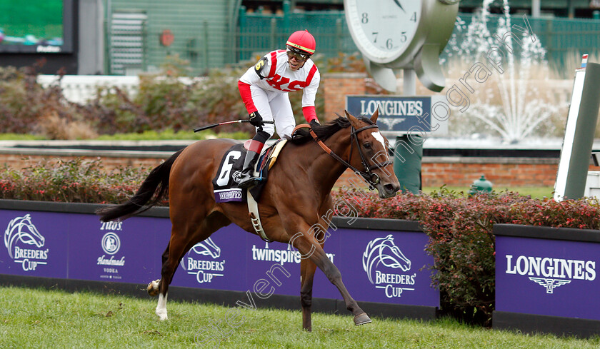 Newspaperofrecord-0005 
 NEWSPAPEROFRECORD (Irad Ortiz) wins The Breeders' Cup Juvenile Fillies Turf
Churchill Downs 2 Nov 2018 - Pic Steven Cargill / Racingfotos.com