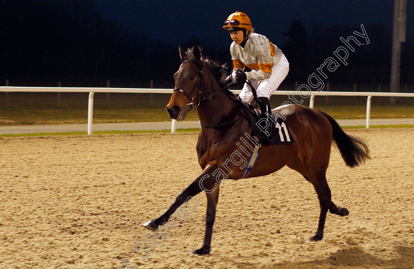 Miss-Paris-0001 
 MISS PARIS (Hayley Turner) Chelmsford 6 Apr 2018 - Pic Steven Cargill / Racingfotos.com