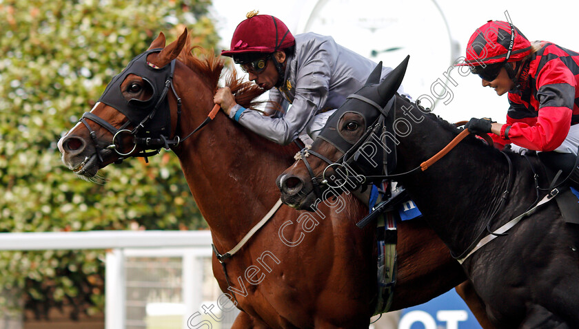 Zwayyan-0005 
 ZWAYYAN (left, Frankie Dettori) beats ONE WORD MORE (right) in The Neptune Investement Management Classified Stakes Ascot 6 Oct 2017 - Pic Steven Cargill / Racingfotos.com