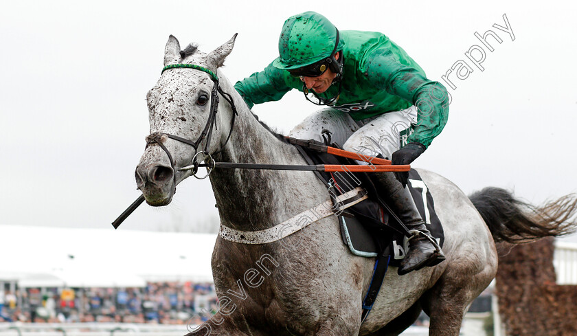 Terrefort-0009 
 TERREFORT (Daryl Jacob) wins The Betway Mildmay Novices Chase Aintree 13 Apr 2018 - Pic Steven Cargill / Racingfotos.com