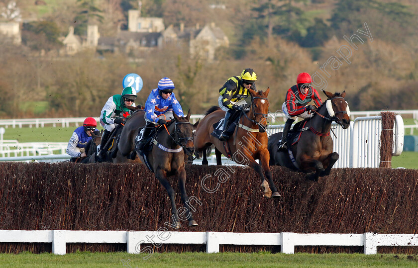 Game-On-For-Glory-0008 
 GAME ON FOR GLORY (right, Harry Cobden) beats SIMILAR STORY (centre) and MALAITA (left) in The Quintessentially Mares Handicap Chase
Cheltenham 14 Dec 2024 - Pic Steven Cargill / Racingfotos.com