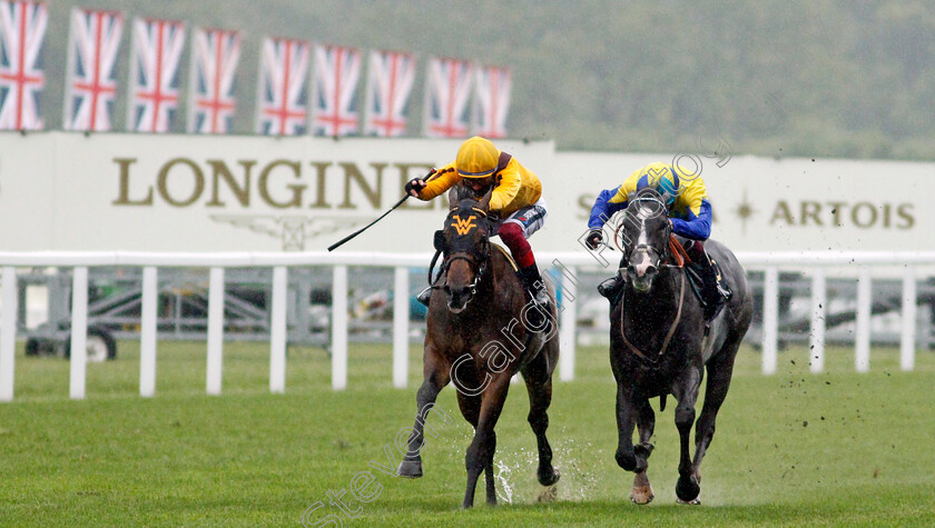 Campanelle-0002 
 CAMPANELLE (left, Frankie Dettori) beats DRAGON SYMBOL (right) in The Commonwealth Cup
Royal Ascot 18 Jun 2021 - Pic Steven Cargill / Racingfotos.com