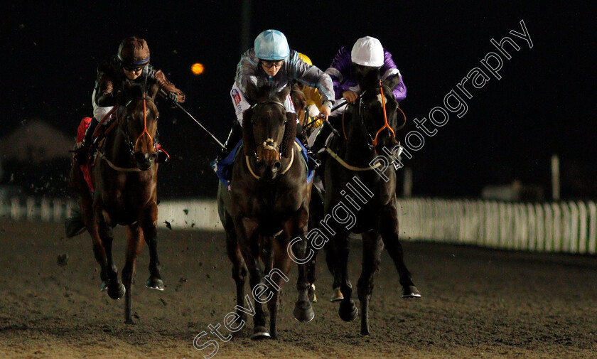 Hassaad-0001 
 HASSAAD (Hollie Doyle) beats FEN BREEZE (right) in The 32Red Casino Fillies Handicap
Kempton 29 Jan 2020 - Pic Steven Cargill / Racingfotos.com