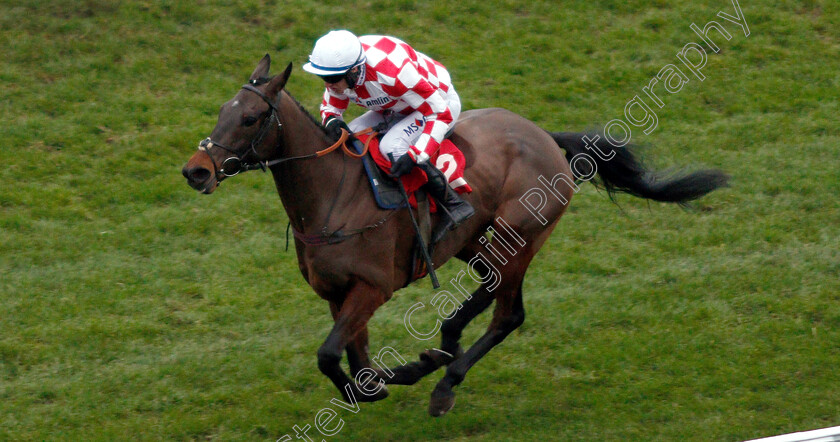 Oakley-0003 
 OAKLEY (Tom O'Brien) wins The Unibet Handicap Hurdle
Kempton 12 Jan 2019 - Pic Steven Cargill / Racingfotos.com