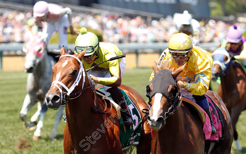 Eons-0003 
 EONS (right, Javier Castellano) beats LARGENT (left) in Allowance
Pimlico, Baltimore USA, 17 May 2019 - Pic Steven Cargill / Racingfotos.com